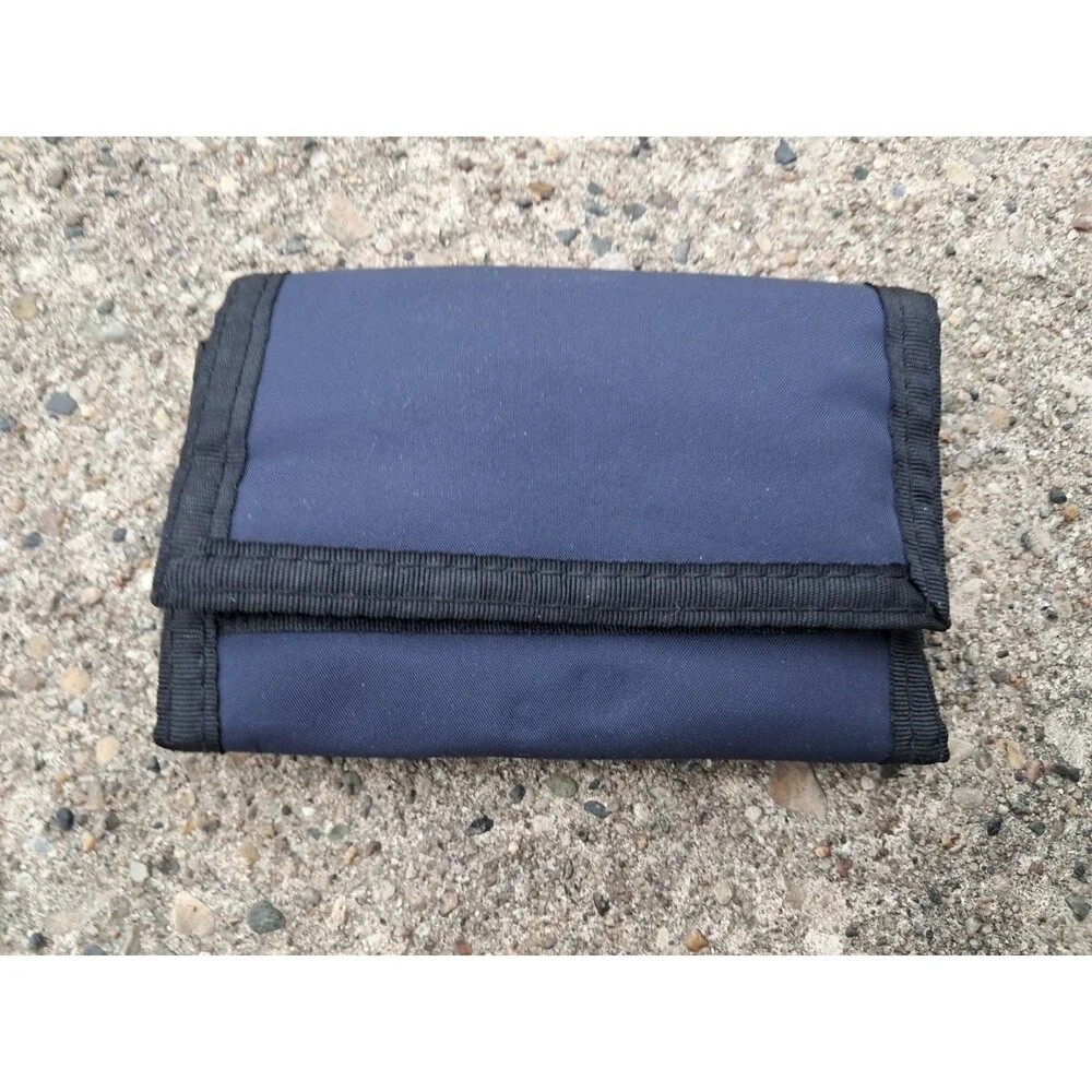 Tennessee Titans Wallet Blue Logo Collectible Inner Pockets Photo Sleeve